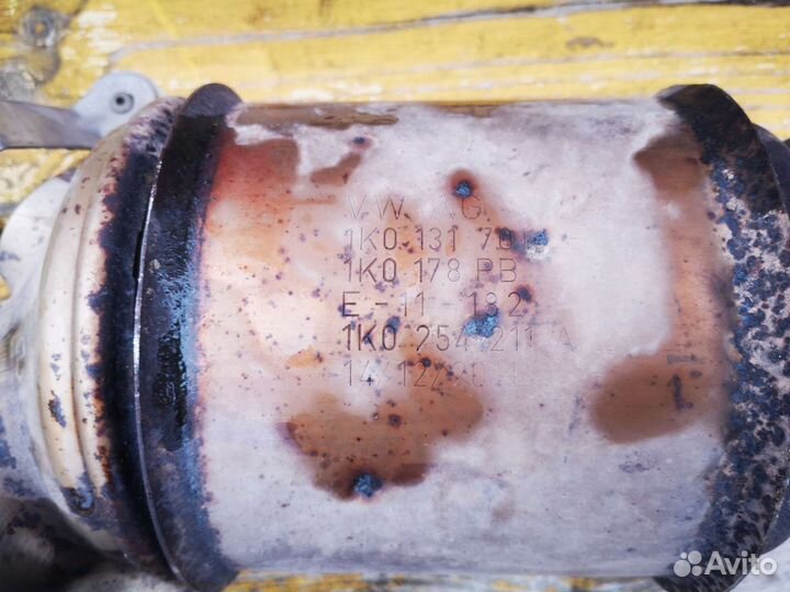 Корпус катализатора VW Tiguan 1.4 TSI (caxa)