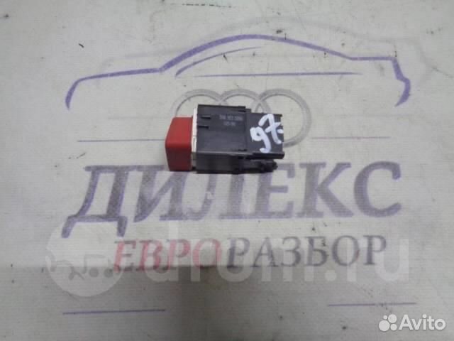 Кнопка аварийной сигнализации VW Tiguan 2007-2011