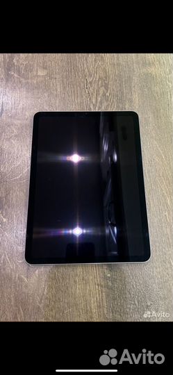 iPad air 4 256gb в отличном состоянии