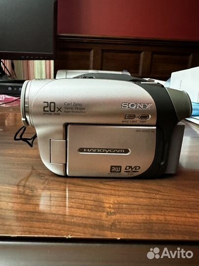 Видеокамера sony DCR-DVD92E