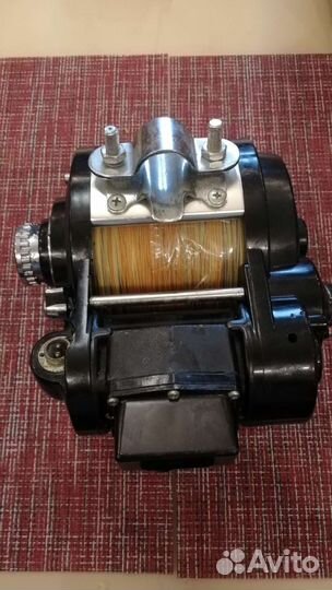 Электрокатушка морская Miya Epoch 800