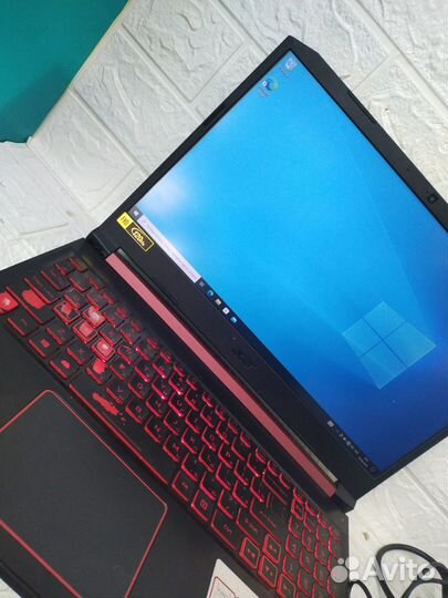 Игровой ноутбук Asus