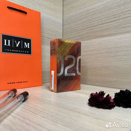 Escentric Molecules 02