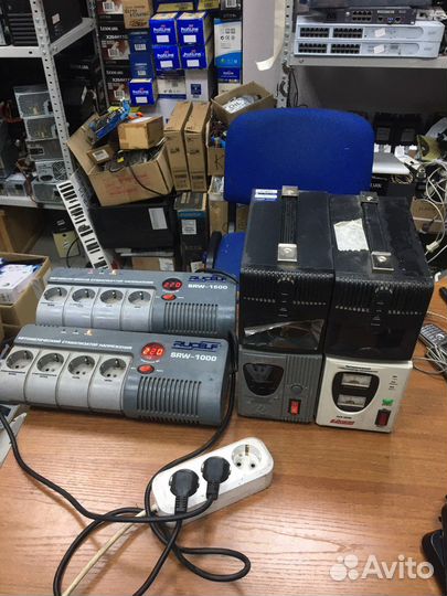 Стабилизатор напряжения