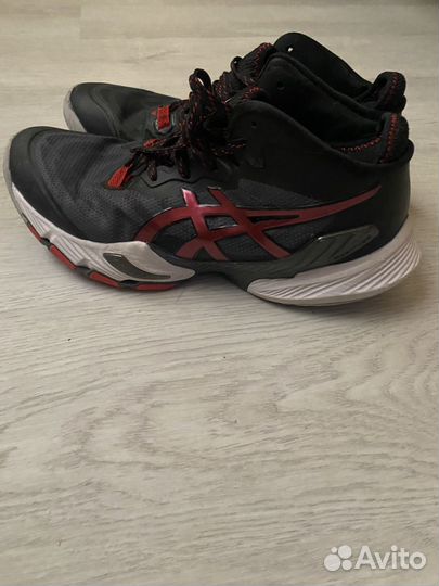 Кроссовки asics metarise