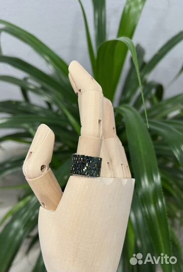 Украшения из бисера на заказ