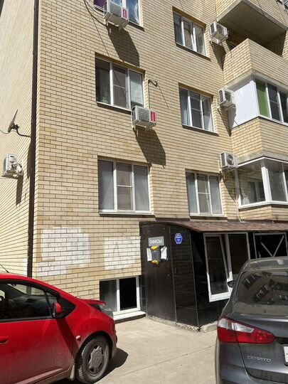 Офис с врендатором 15,5 м² Доход 6тр Собственник