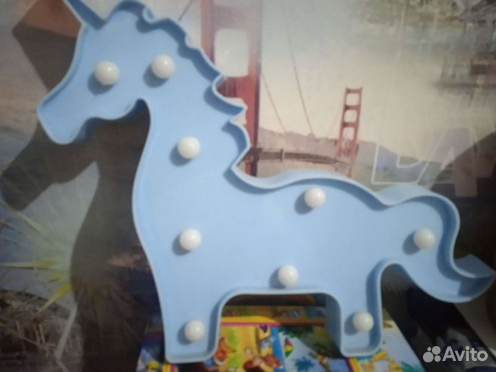 Светильник единорог