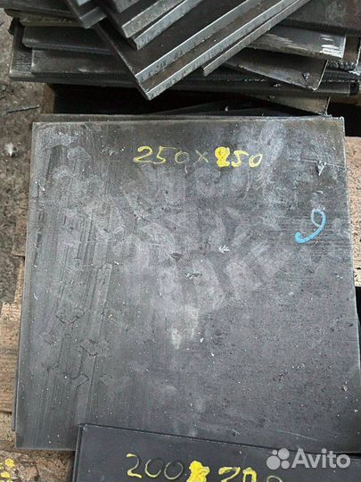 Закладная пластина 300х300х5