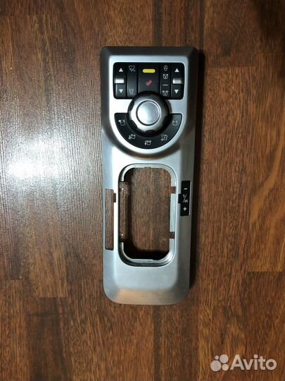 Селектор режимов подвески Range Rover