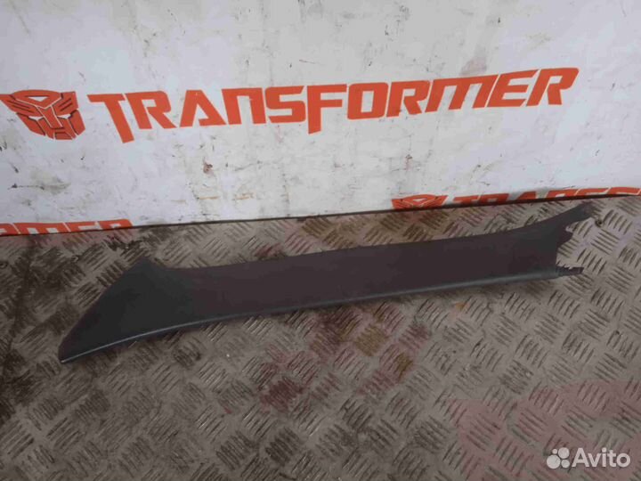 Накладка на стойку передняя левая Тойота Королла E