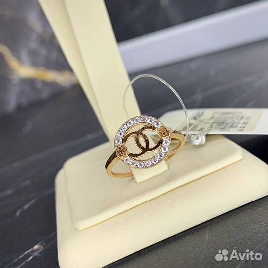 Золотое кольцо 585 пробы Chanel Вес: 1,61 (т13609)