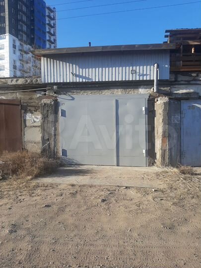 Гараж