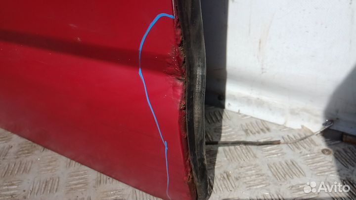 Дверь сдвижная правая на Volkswagen Transporter T5