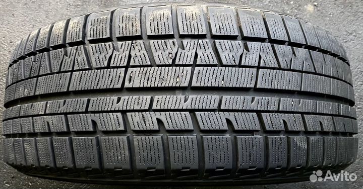 Yokohama Ice Guard IG50+ 215/50 R17
