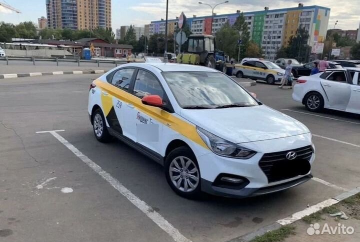 Хундай Солярис аренда под такси