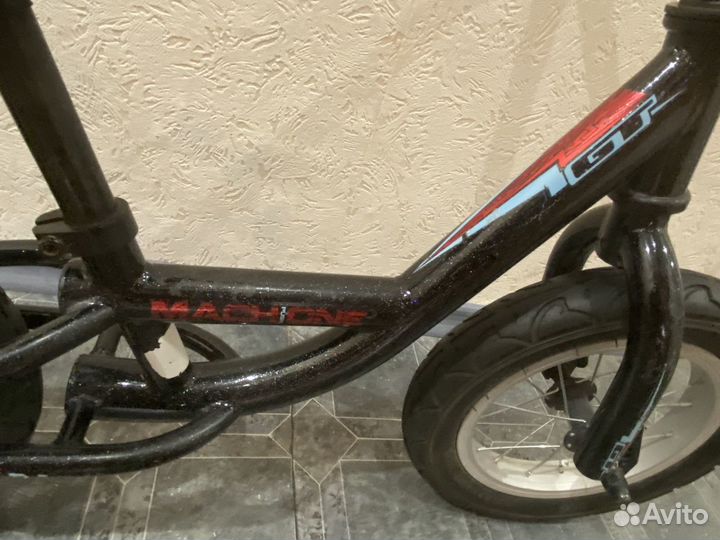 Беговел GT mach ONE push 12