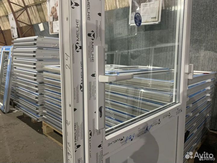 Двери пластиковые 3 камеры