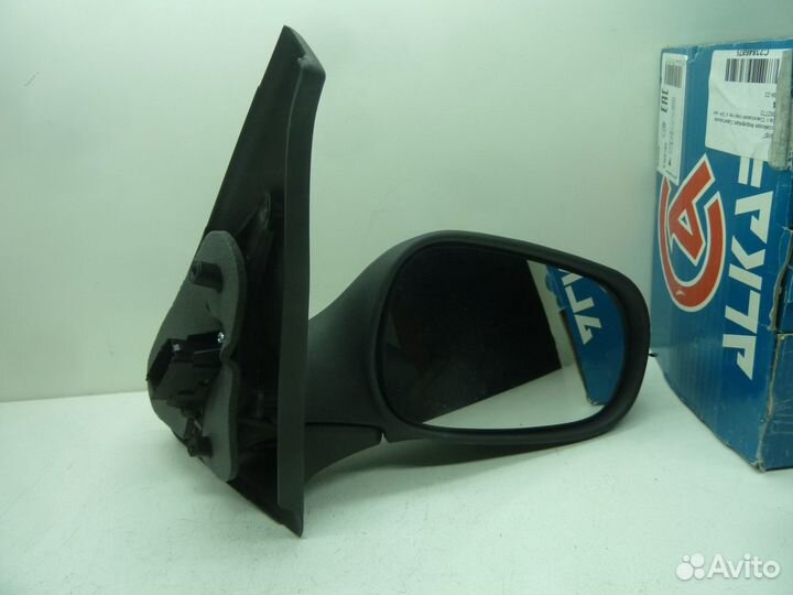 Renault Clio II Правое зеркало Новое