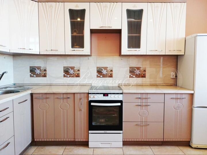 2-к. квартира, 65 м², 16/16 эт.