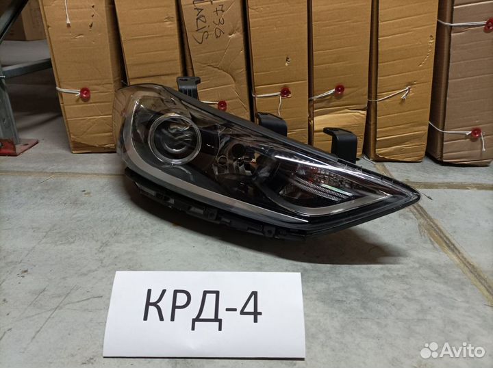 Фара правая Хёндай Элантра 6 AD 2016 Elantra