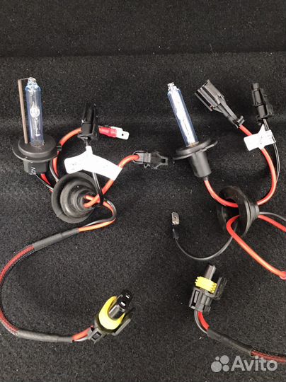 Продам коплект ксенона H7