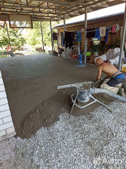 Стяжка пола полусухая механизированным способом