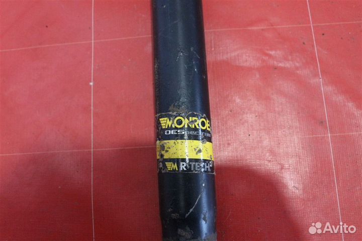 Амортизатор задний Audi A4 седан B8 CDN 2011