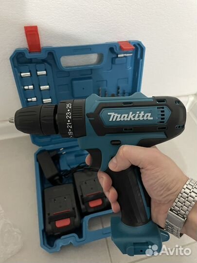 Шуруповерт makita 18v