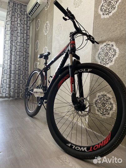 Велосипед HotWolf 29Y-990 (29 дюймов)