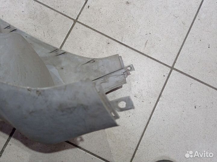 Подклювник Honda Dio 27 28 оригинал