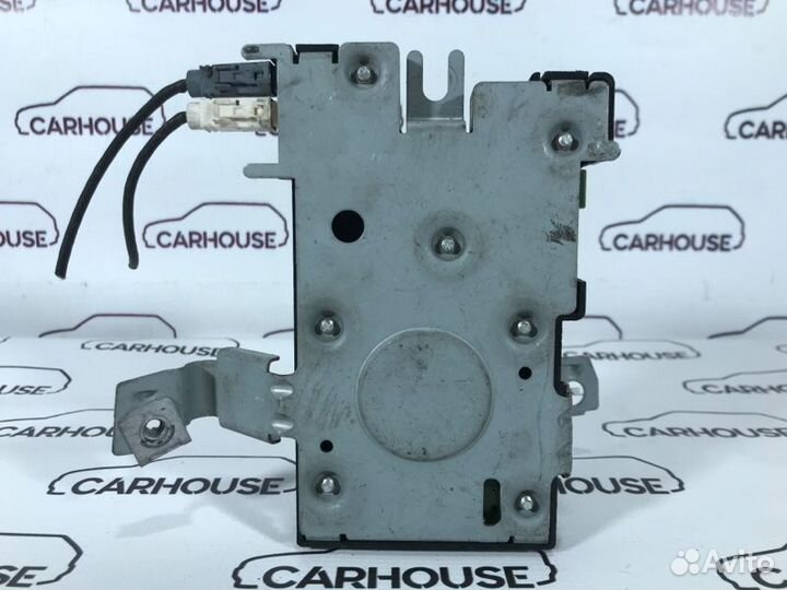 Усилитель антенны Audi A3