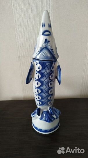 Штоф Осетр Гжель