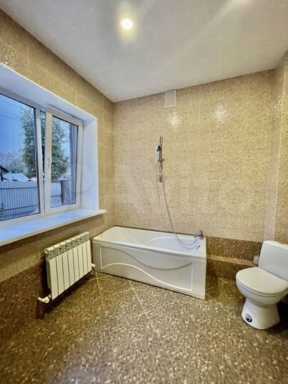 Коттедж 160 м² на участке 5 сот.