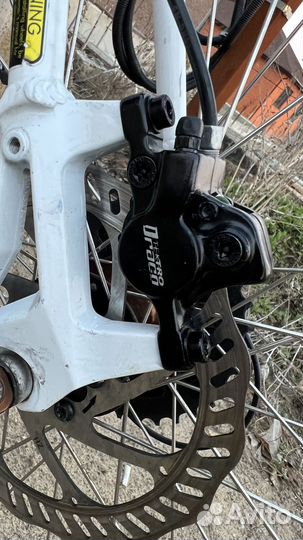 GT Avalanche, Гидравлика, рама L