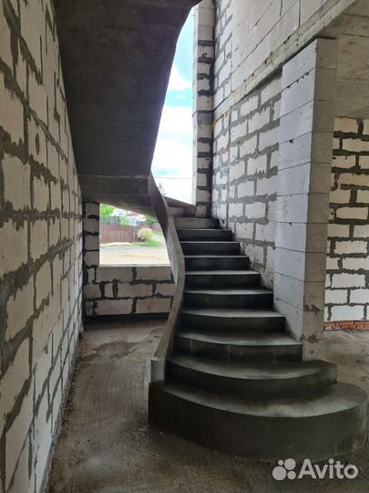 Монолитные бетонные лестницы в Калининграде