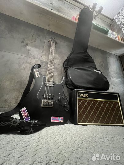 Электро гитара Schecter SGR