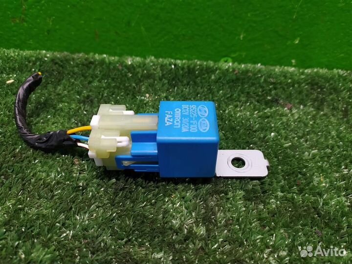 Реле стеклоочистителей KIA ceed (ED) 2010