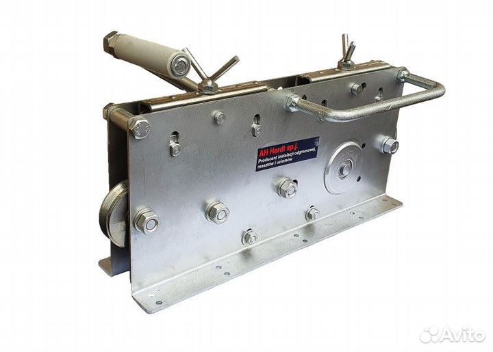 Станок для выпрямления полосы и проволоки катанки