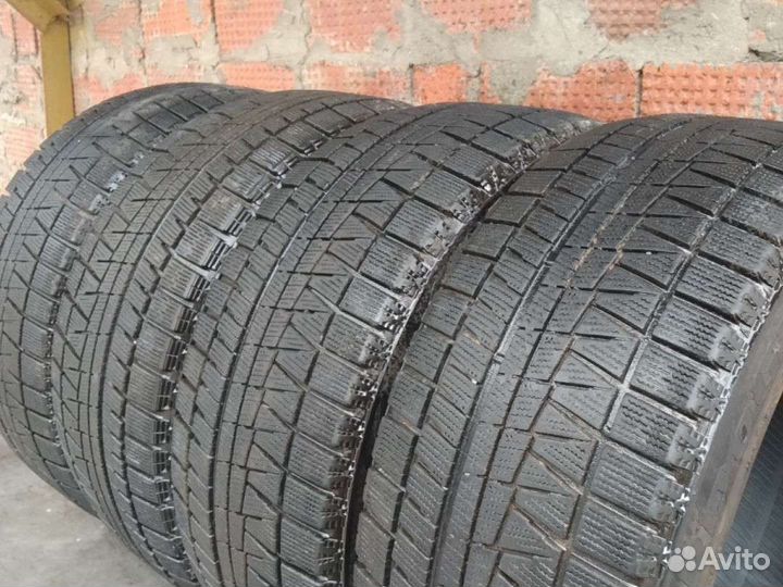Bridgestone Blizzak Revo GZ 225/50 R17