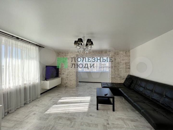 4-к. квартира, 102 м², 6/9 эт.