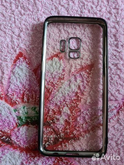 Продаю два чехла бампера для Samsung Galaxy S9