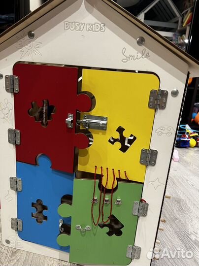 Бизиборд домик бу