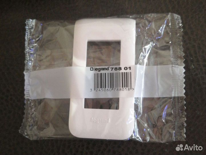 Рамка 1м белая Mosaic