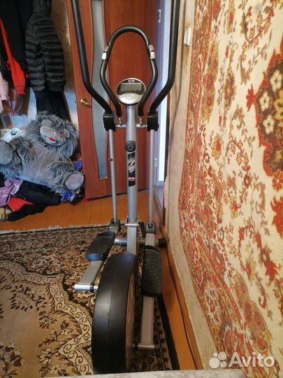 Эллиптический тренажер