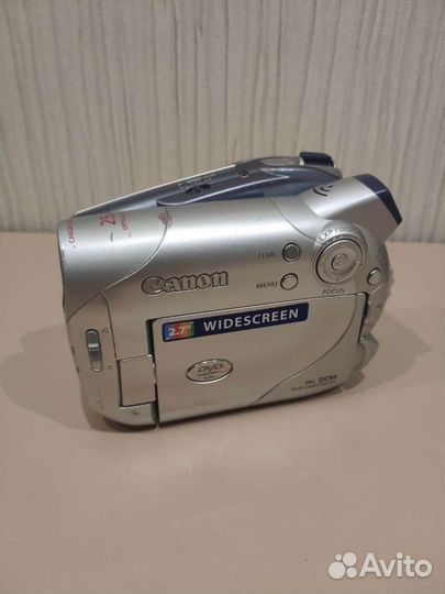 Видеокамера canon