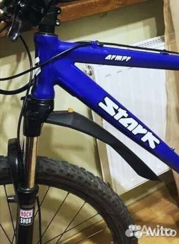 Наклейки на стекло Буквы Эмблемы Лого