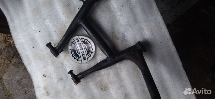 Центральная подножка Kawasaki zzr 400-1