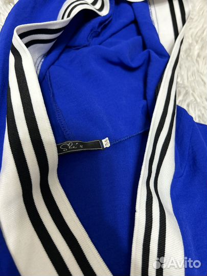 Женский легкий костюм 54 размера