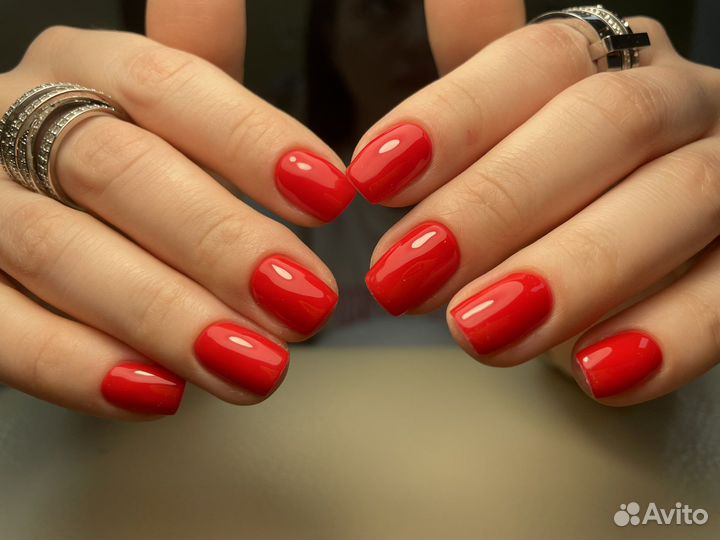 Маникюр, педикюр, наращивание ногтей